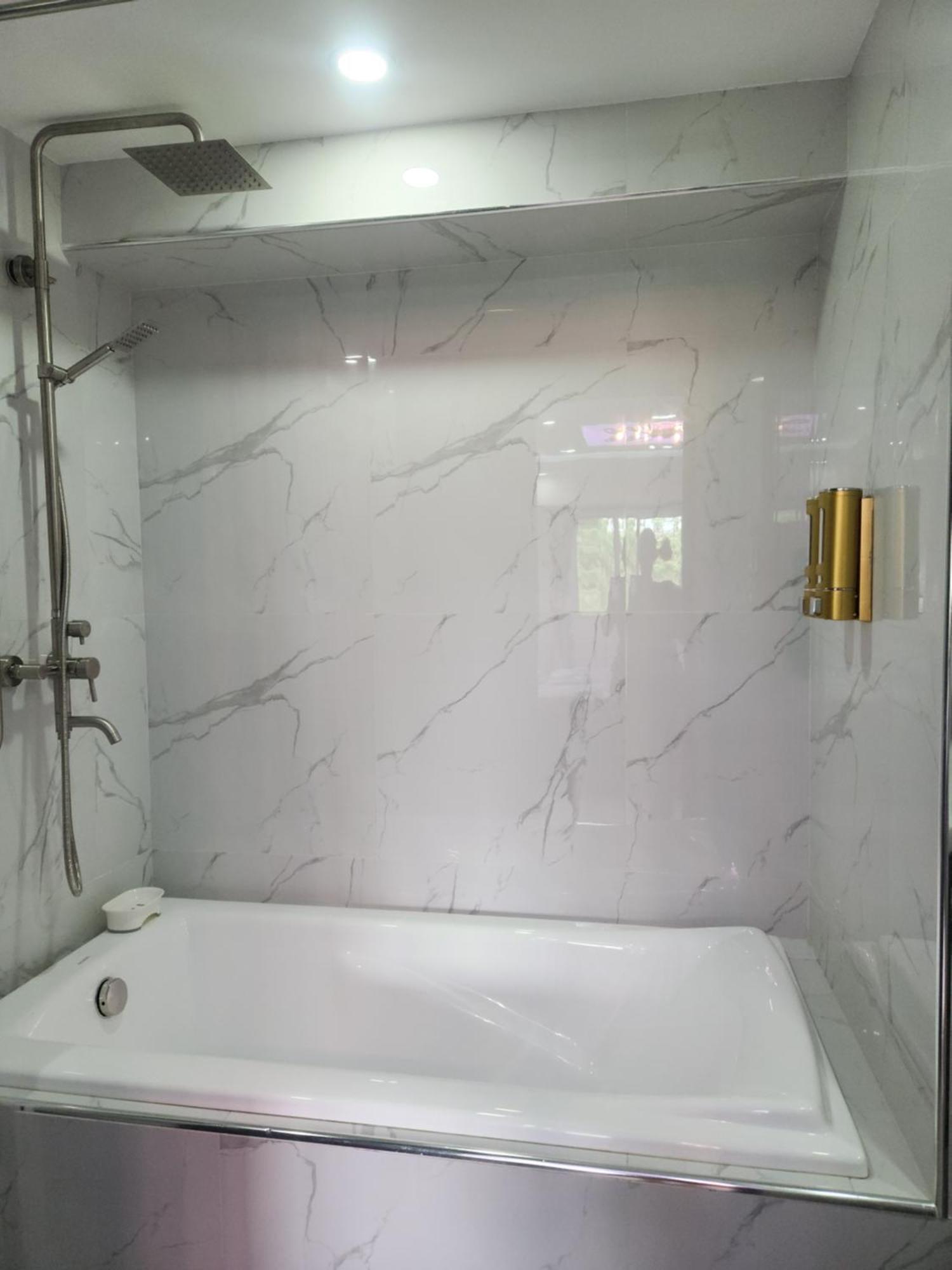 Condo Azur Suites B316 Near Airport, Netflix, Stylish, Cozy With Swimming Pool Мактан Экстерьер фото